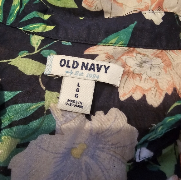 Old Navy Woman's Tropical Blouse Size Large - Picture 4 of 10